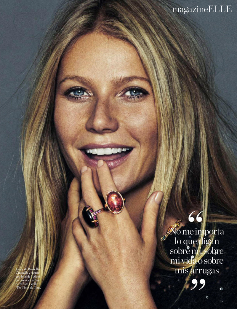 Gwyneth Paltrow featured in Gwyneth Paltrow American Idol, January 2017