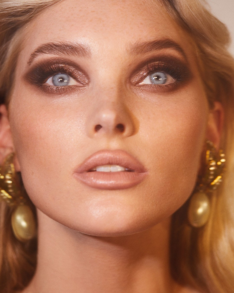 Elsa Hosk featured in Elsa Hosk, September 2018