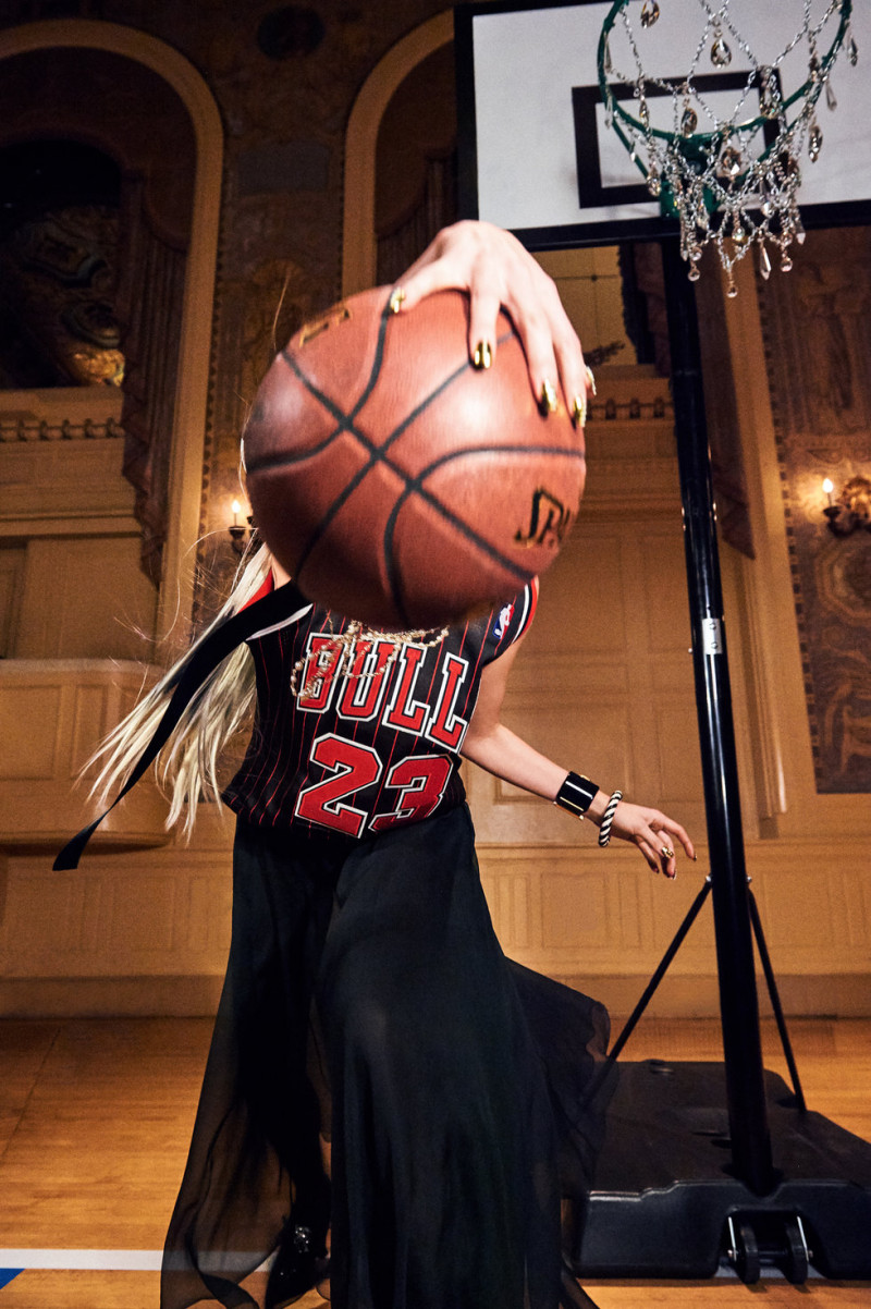 Elsa Hosk featured in Baroque Basketball, August 2018