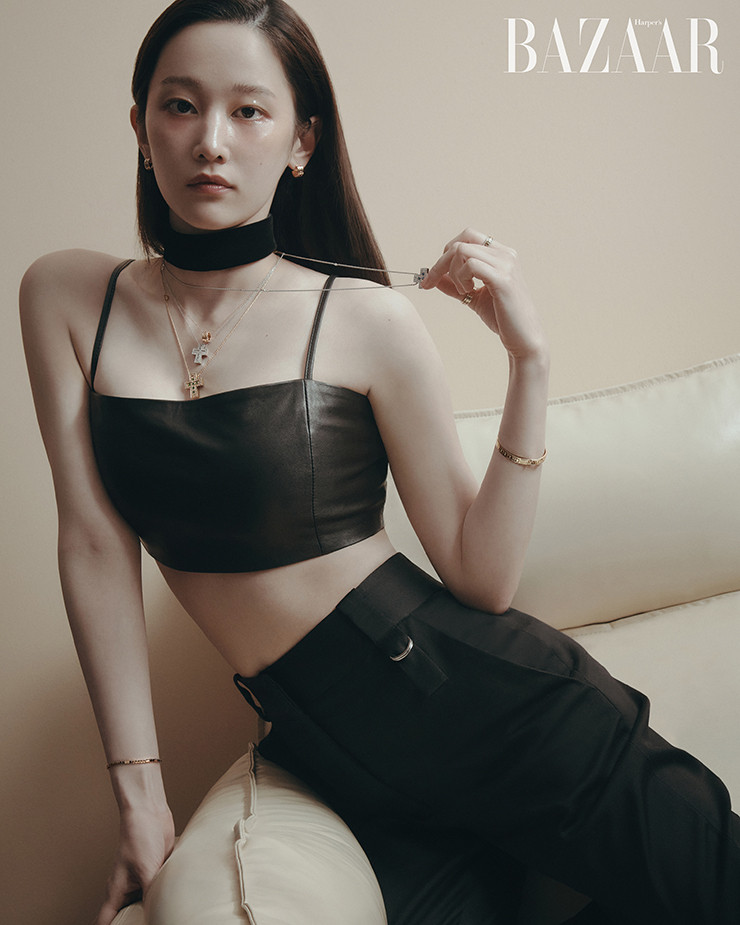 Jeon Jung-Seo for Damiani, June 2023