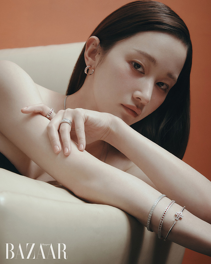 Jeon Jung-Seo for Damiani, June 2023