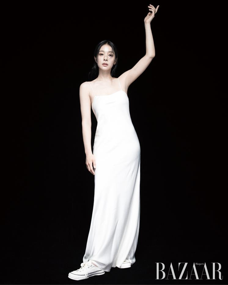 Seol In-Ah for the 27th anniversary issue, August 2023