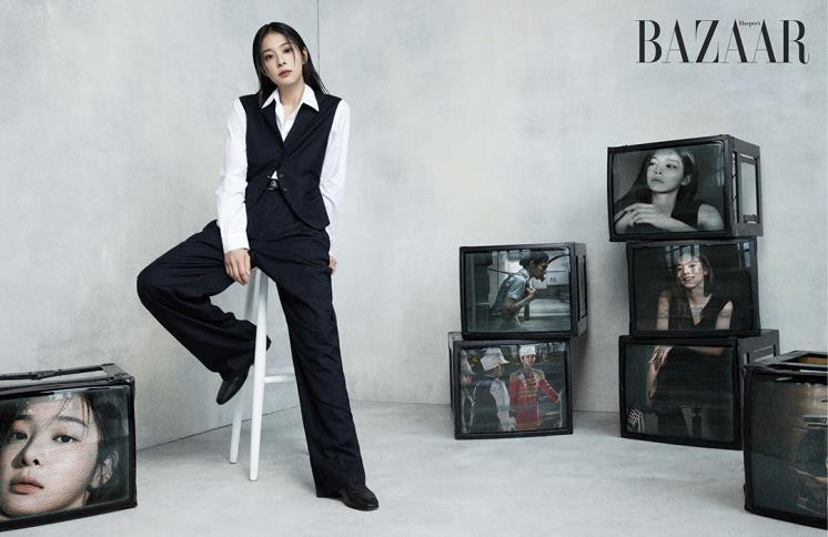 Seol In-Ah for the 27th anniversary issue, August 2023