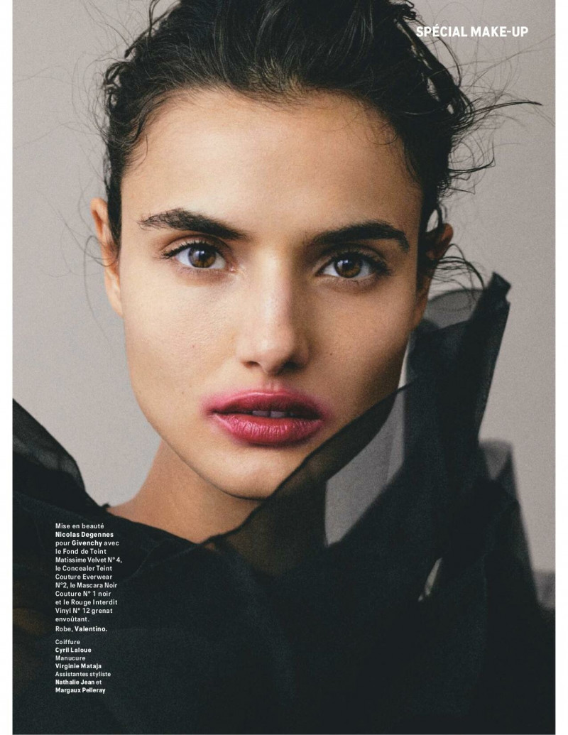 Blanca Padilla featured in Sur Mes Levres, February 2019