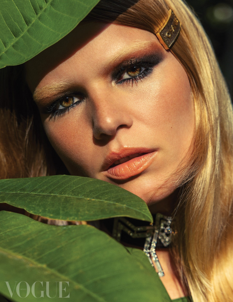 Anna Ewers featured in Anna Ewers, June 2023