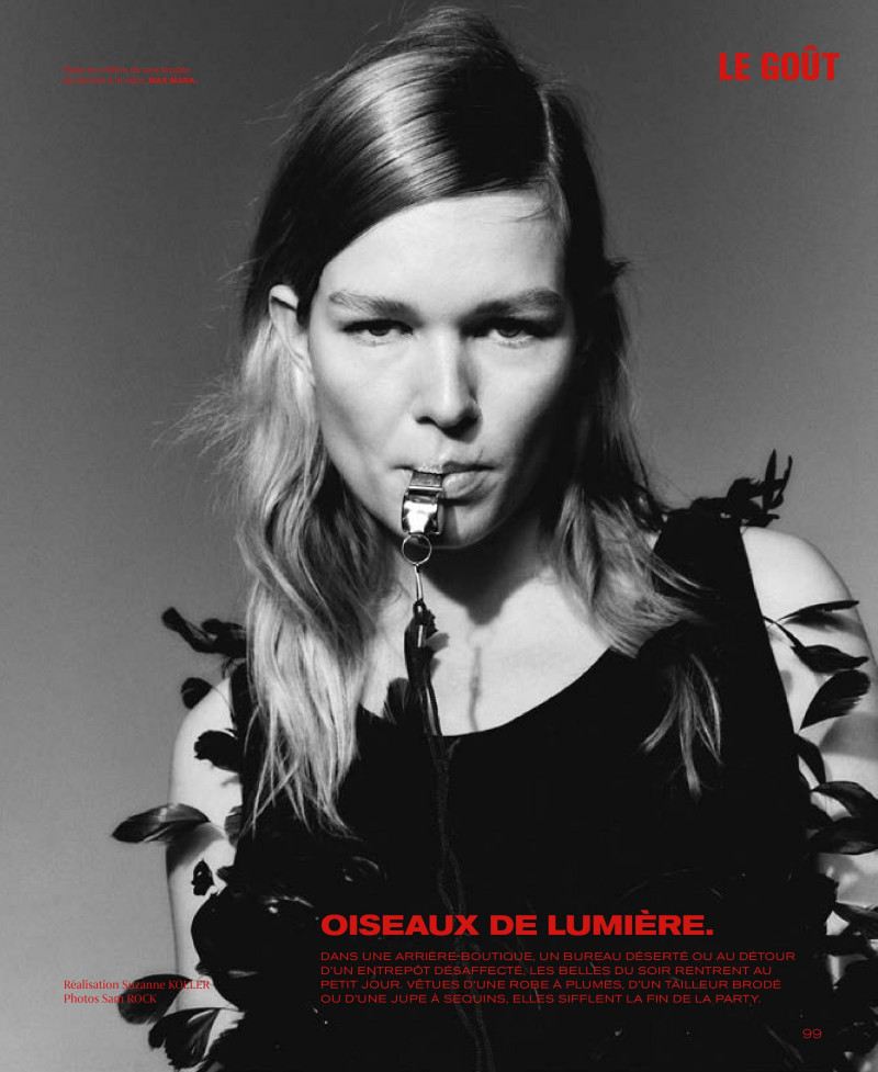 Anna Ewers featured in Oiseaux de lumière, March 2022