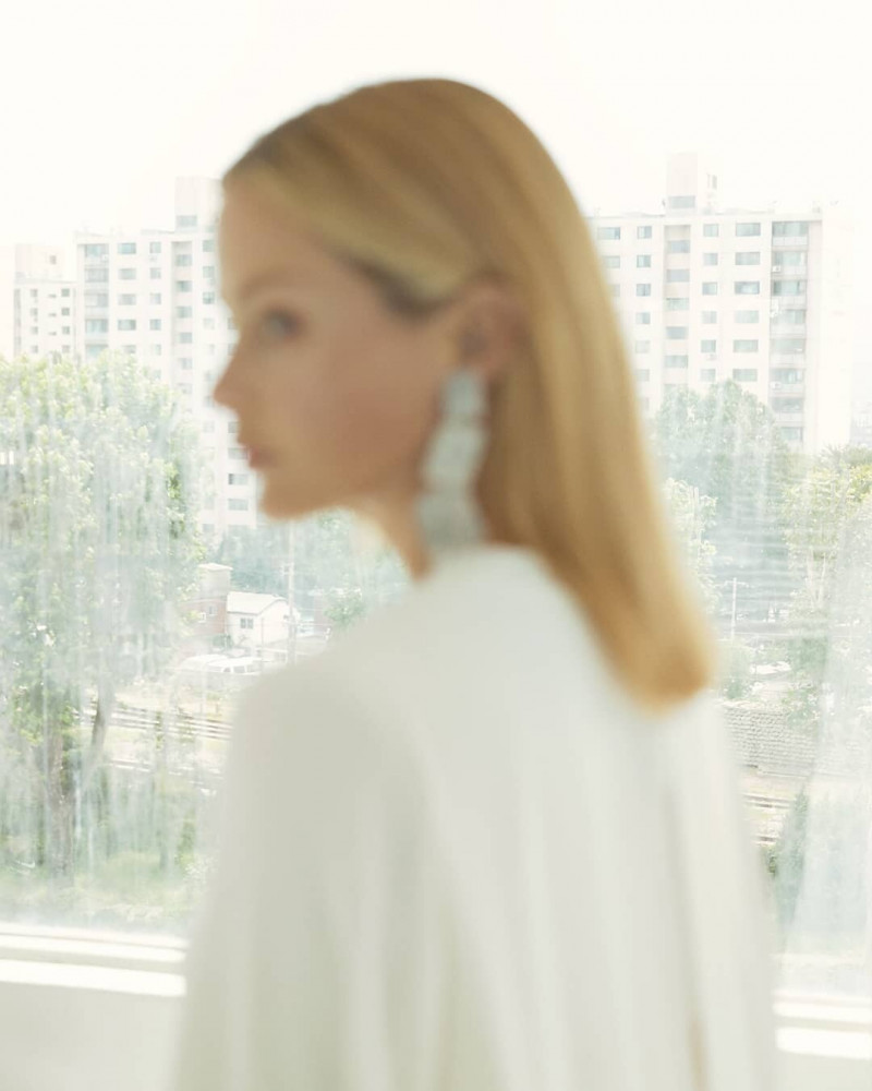 Carolyn Murphy featured in Carolyn Murphy, October 2019