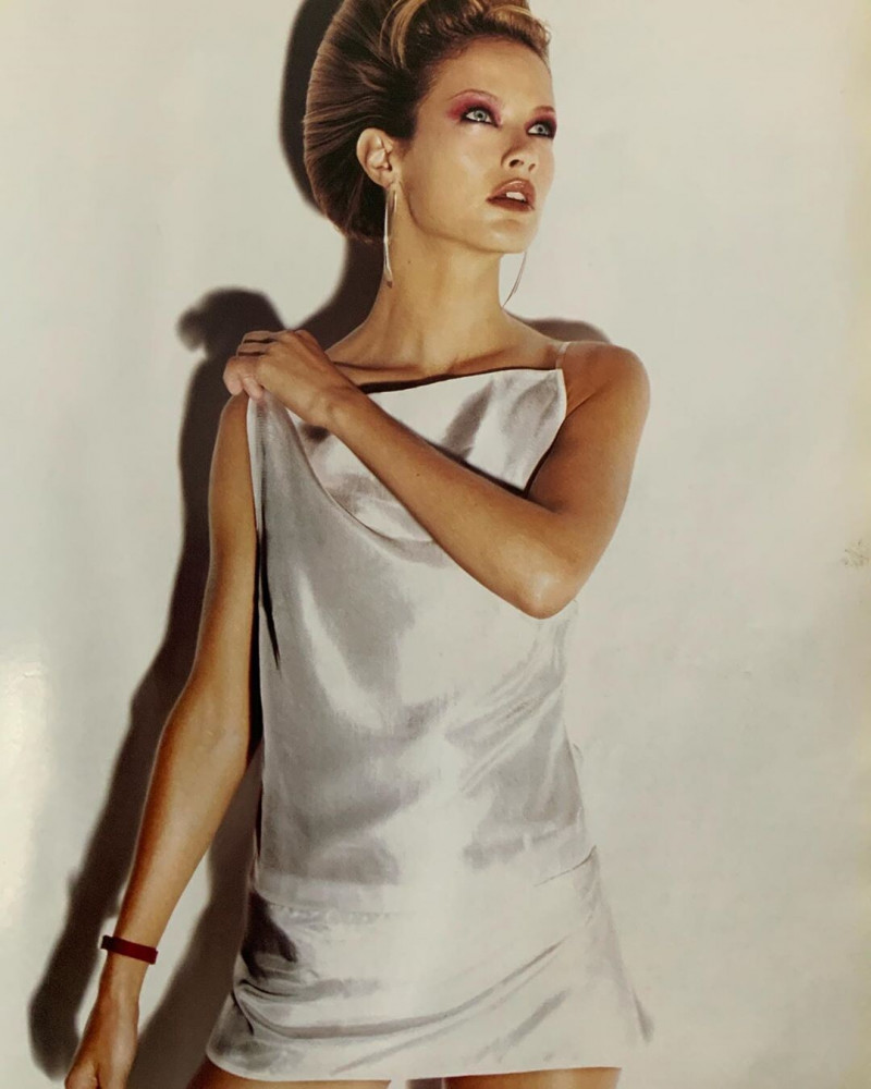 Carolyn Murphy featured in Carolyn Murphy, March 1998