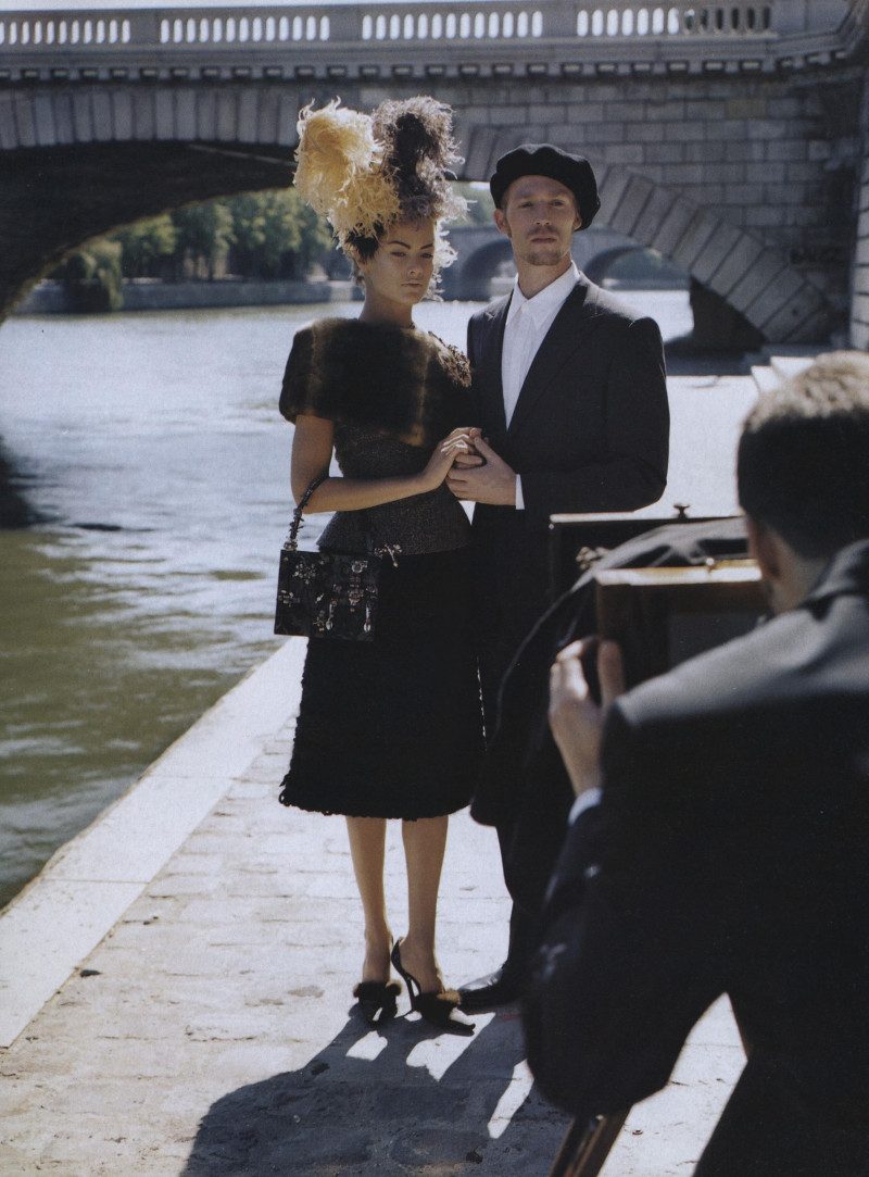 Carolyn Murphy featured in Absolute Couture, October 1998