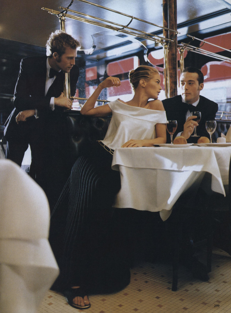 Carolyn Murphy featured in Absolute Couture, October 1998