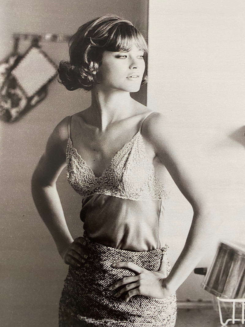 Carolyn Murphy featured in S Santa Oggi Diventa Tendenza, October 1995