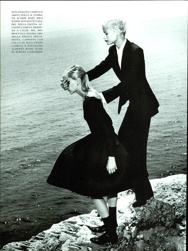 Carolyn Murphy featured in Tra Ingenuitá e Ambiguitá..., October 1996