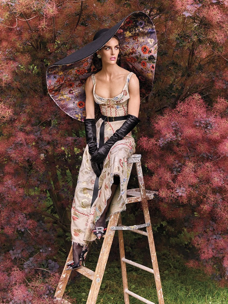 Hilary Rhoda featured in Avant Garden, September 2017