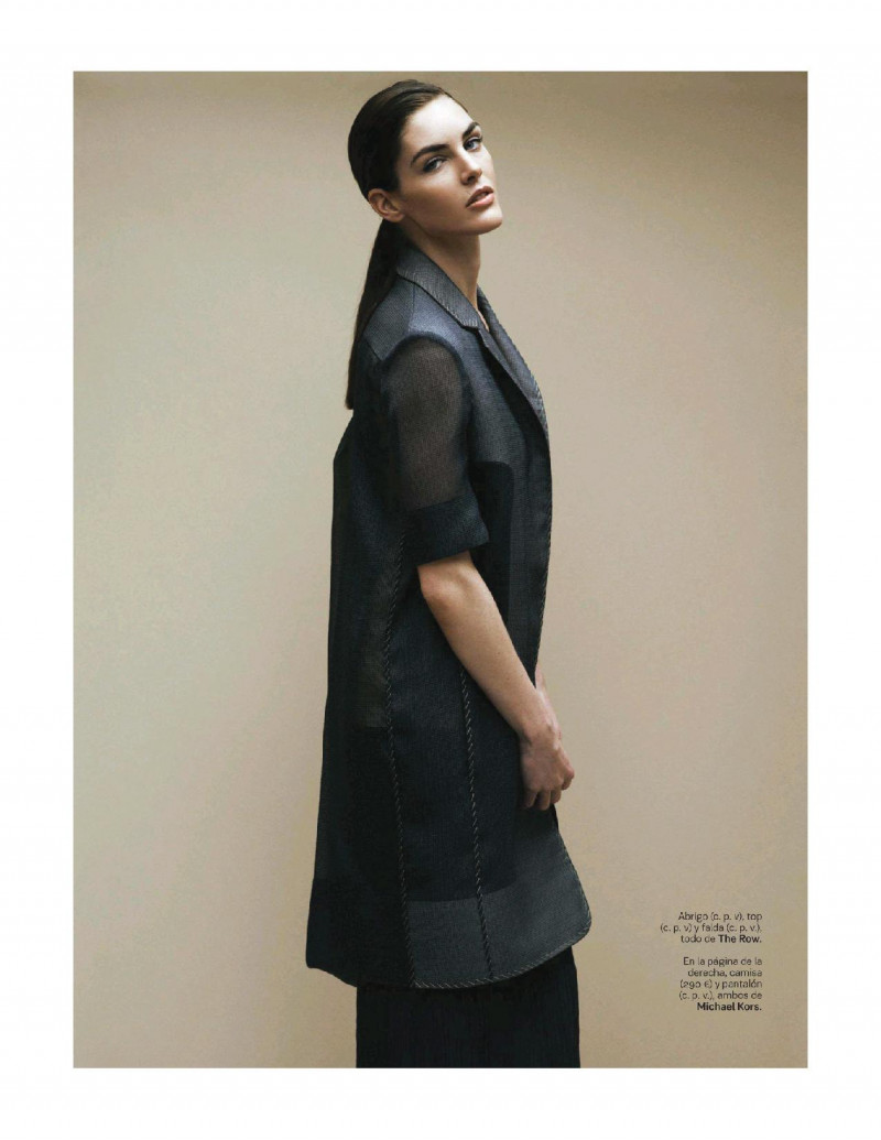 Hilary Rhoda featured in Identidad Americana, July 2014