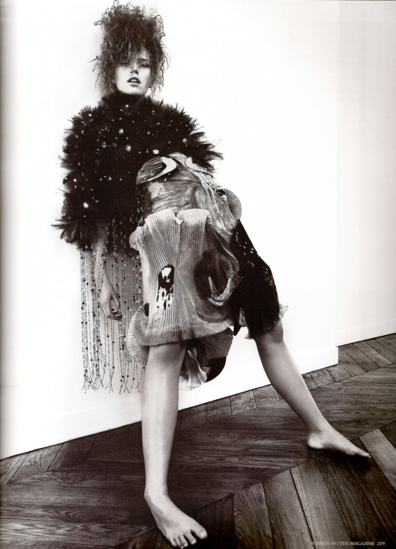 Cato van Ee featured in Couture, November 2008