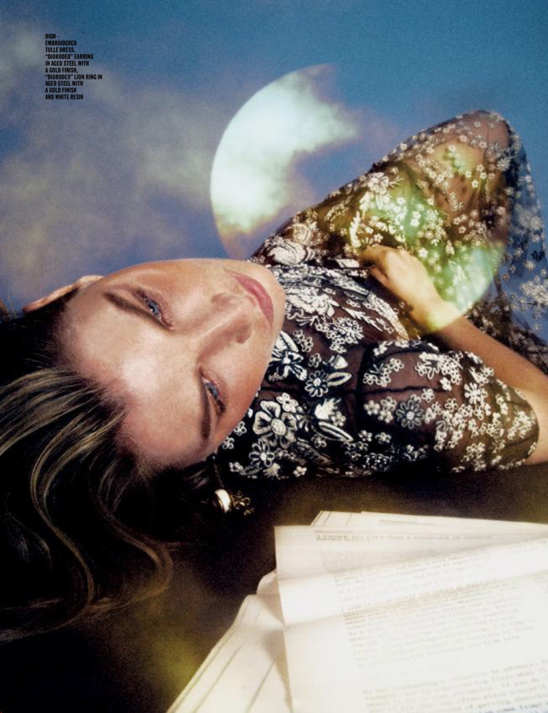 Angela Lindvall featured in Angela Lindvall, September 2018