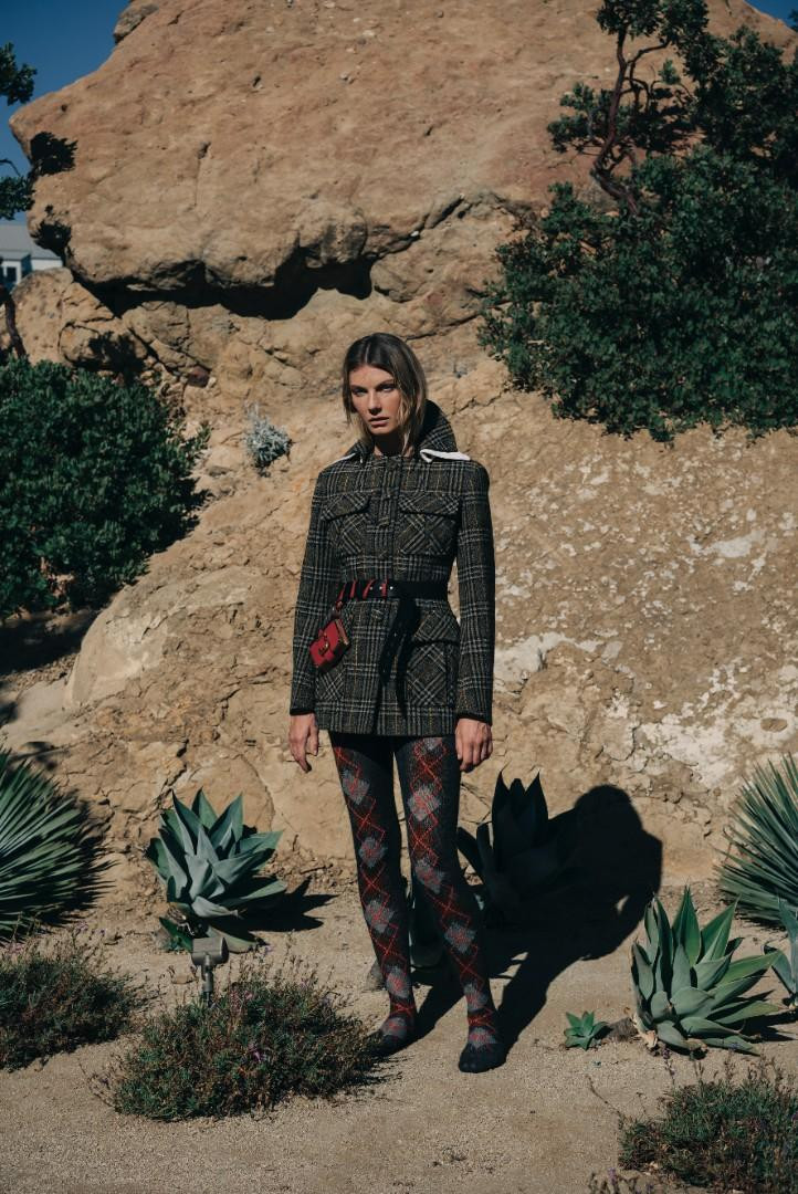 Angela Lindvall featured in Angela Lindvall, September 2016
