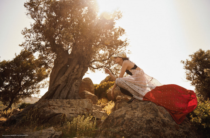 Solitary Romance, June 2018
