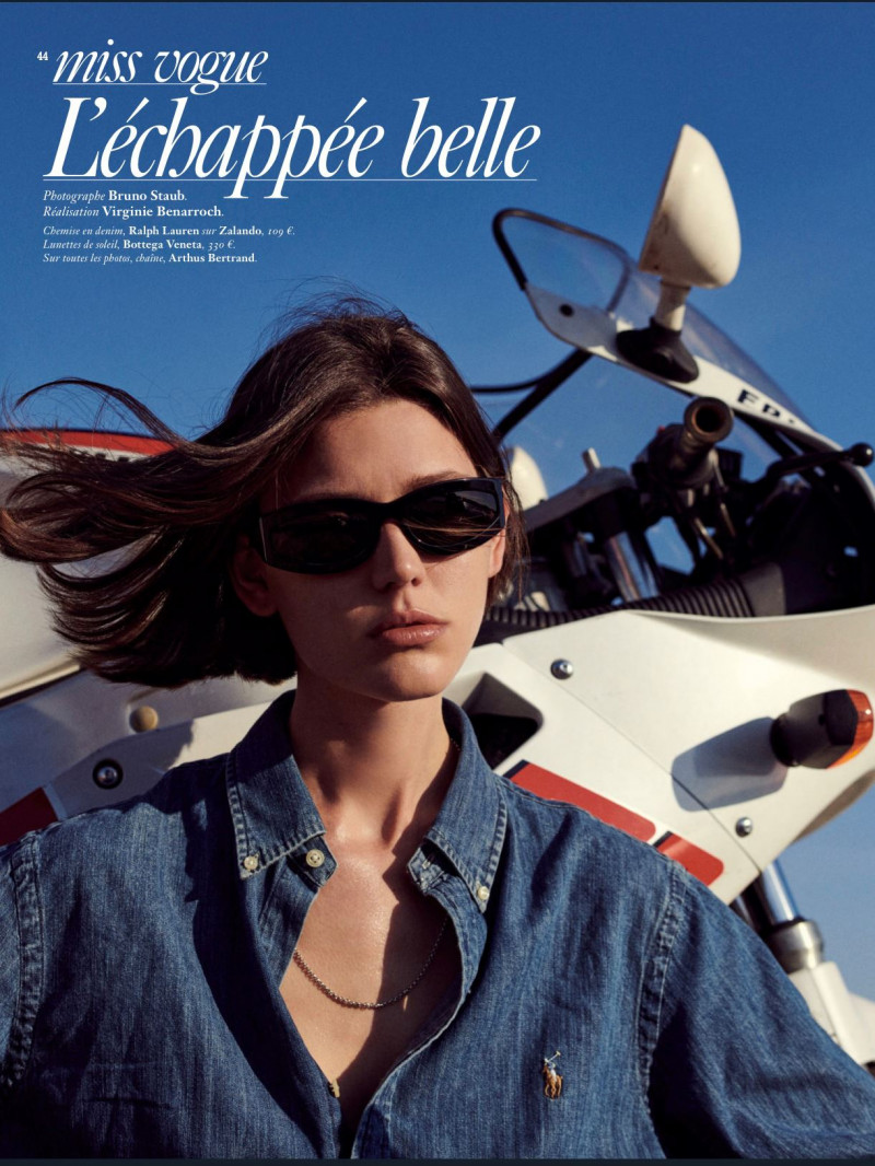 Vivienne Rohner featured in L\'echappee belle, August 2021