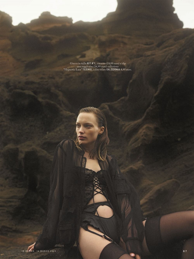 Natalia Chabanenko featured in La moda svelata, April 2023