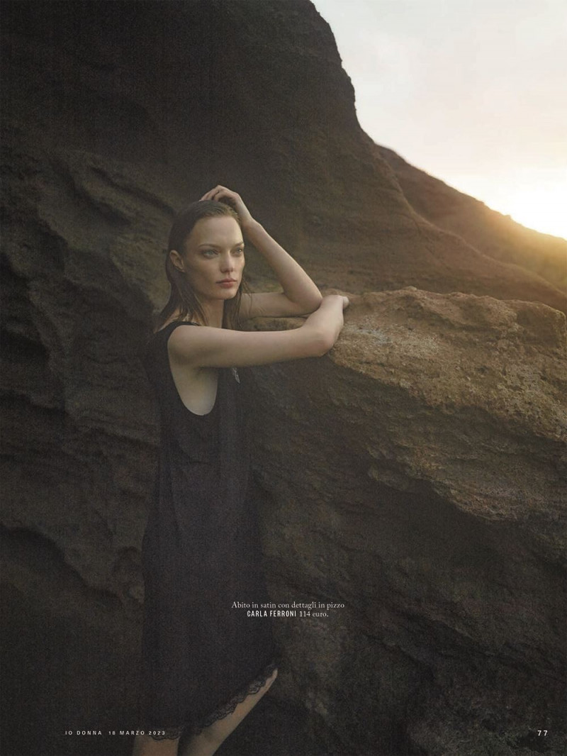 Natalia Chabanenko featured in La moda svelata, April 2023