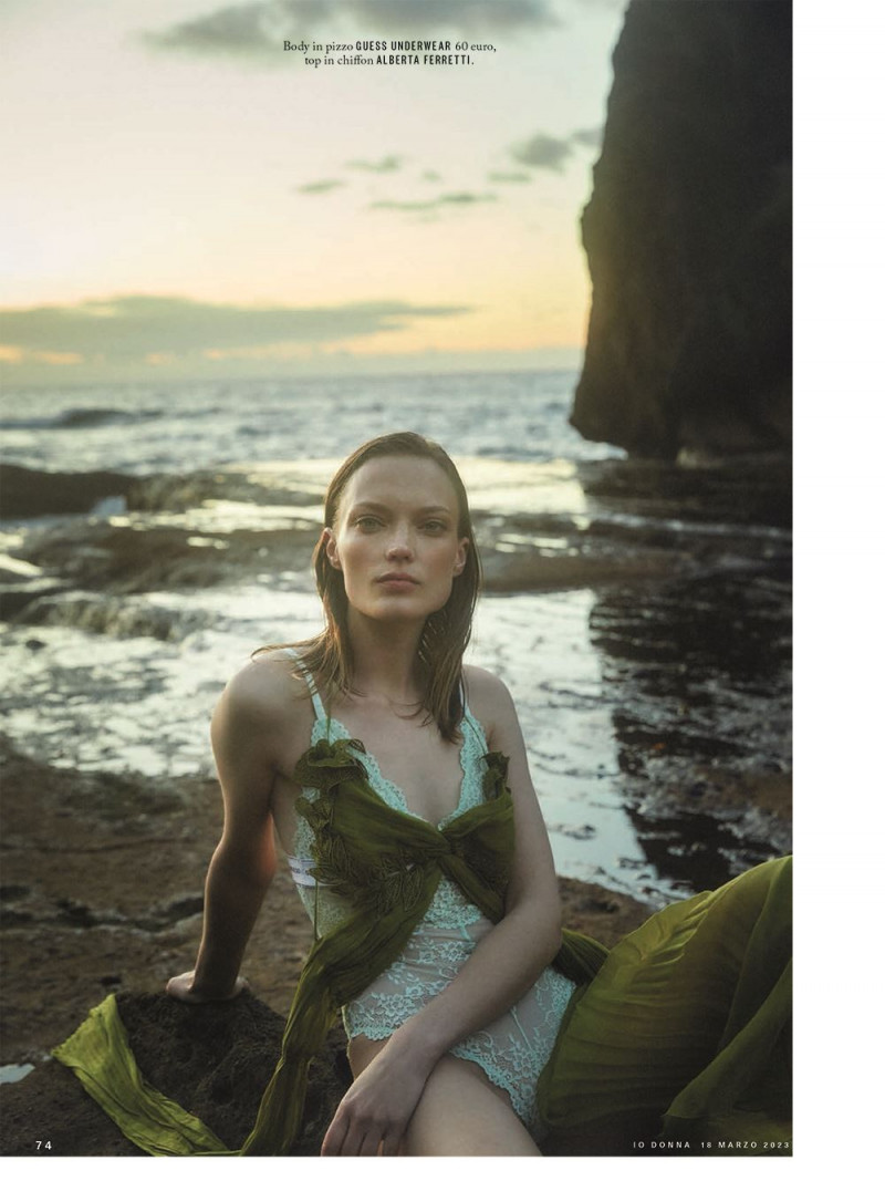 Natalia Chabanenko featured in La moda svelata, April 2023