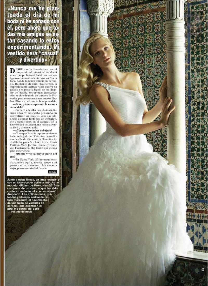 Erin Heatherton featured in Erin Heatherton, October 2012