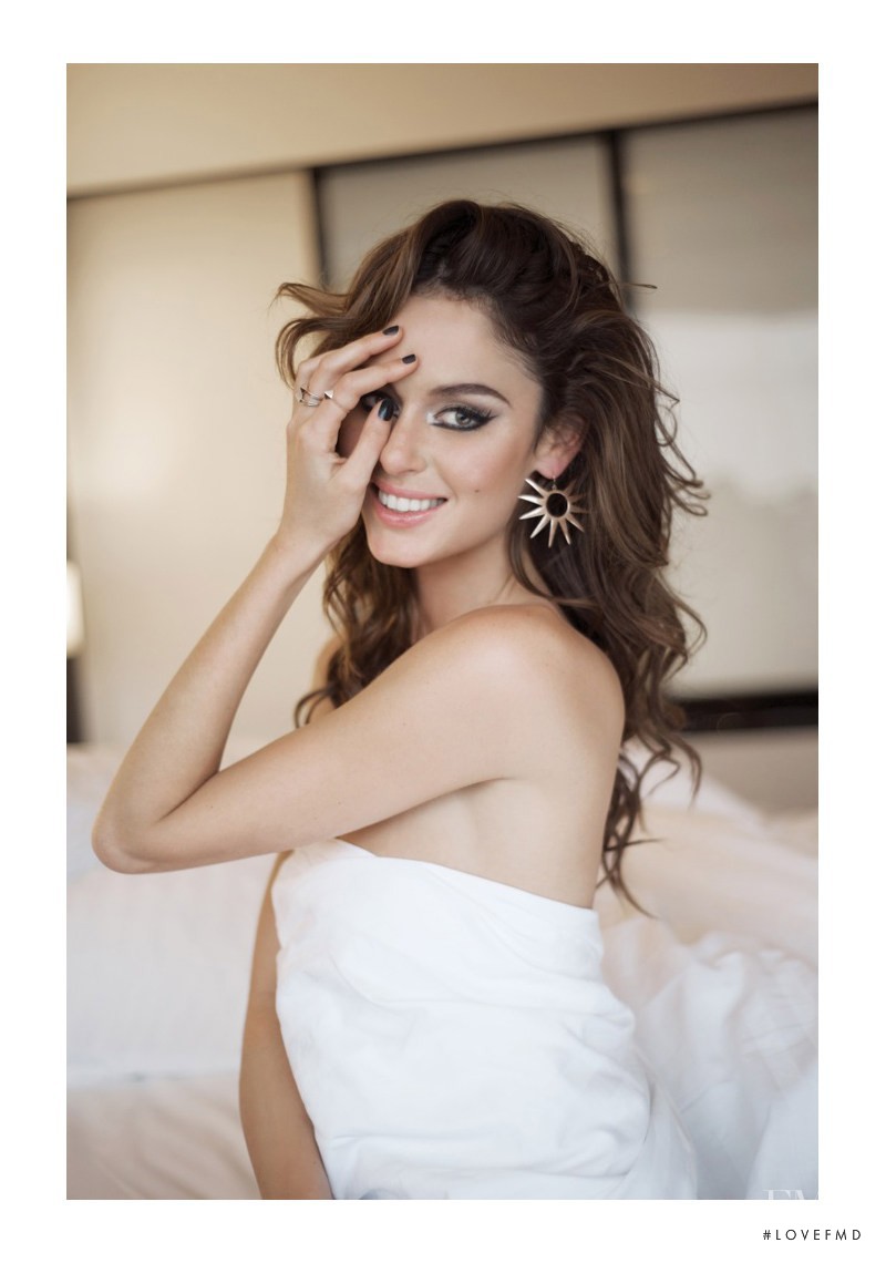 Nicole Trunfio featured in Bling It On, October 2011