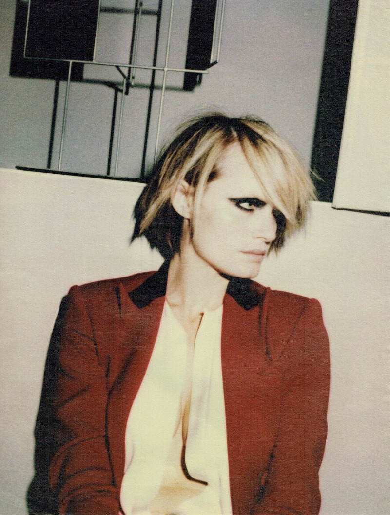 Amber Valletta featured in Factory Girl, June 2001