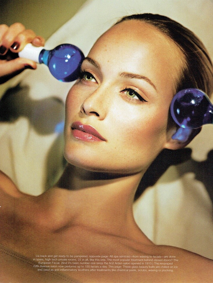 Amber Valletta featured in Amber\'s Day At The Door, October 1997