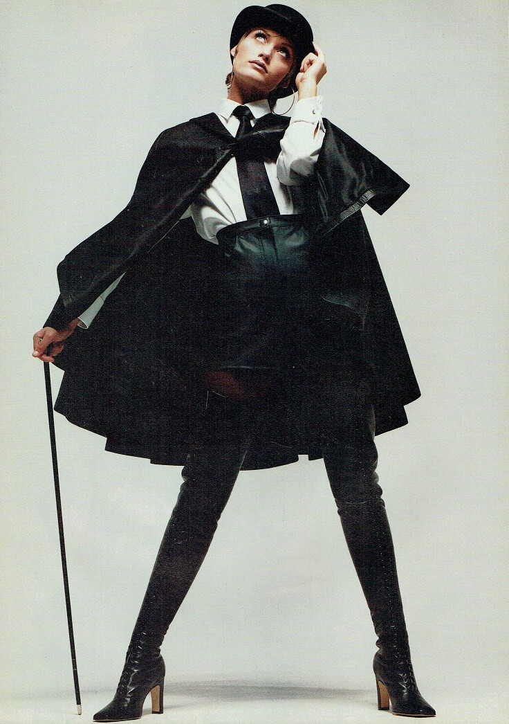 Amber Valletta featured in Chapeau Melon Et Bottes De Cuir, September 1993