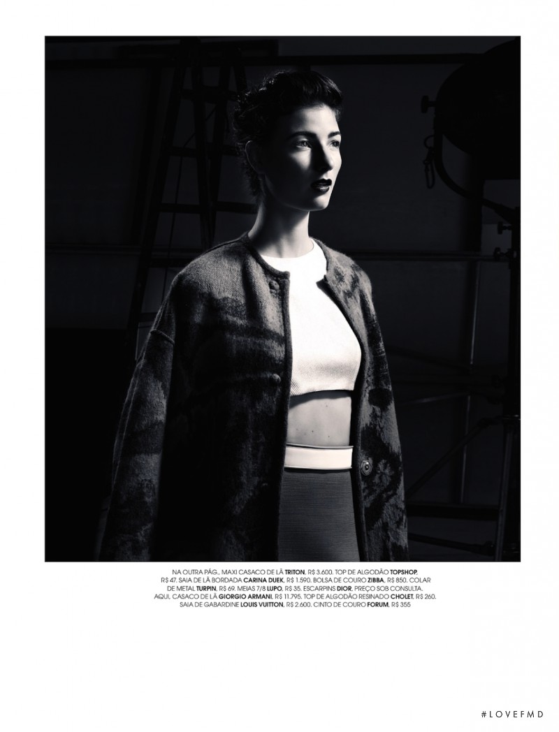 Débora Müller featured in O Poder Da Saia, March 2013