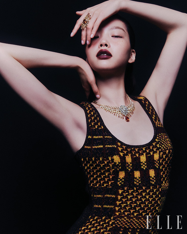 Seo-Yeon Lee featured in Chanel High Jewelry, September 2023