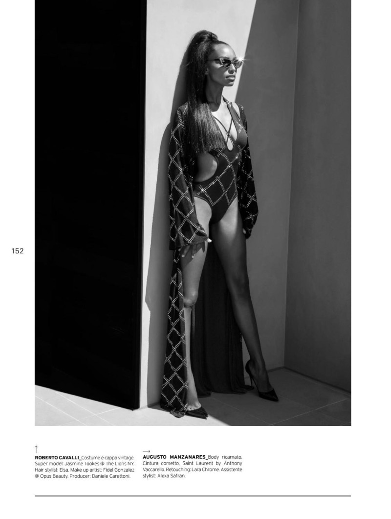 Jasmine Tookes featured in Vintage Mania Vs Season Must-have, September 2020