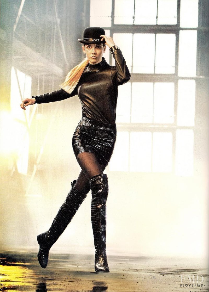 Karlie Kloss featured in Al Servizio Di Sua Maestà, September 2010