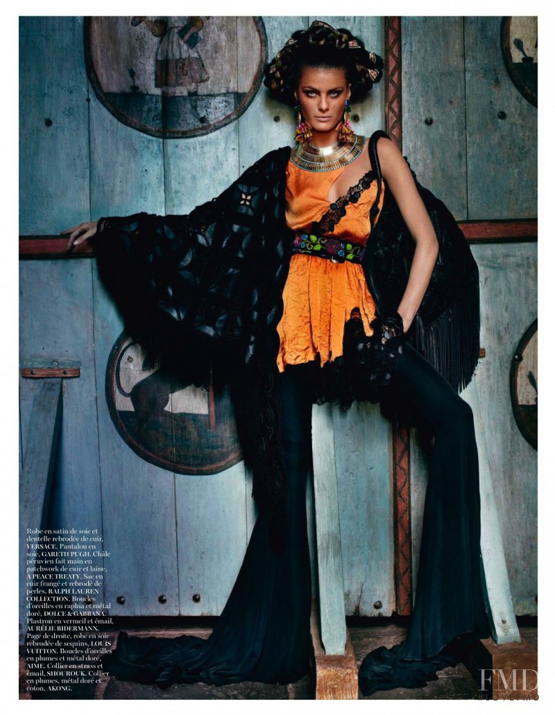 Isabeli Fontana featured in Inca, April 2013