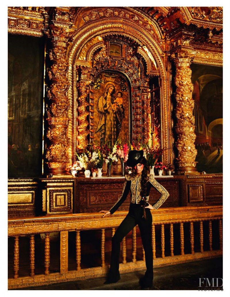 Isabeli Fontana featured in Inca, April 2013