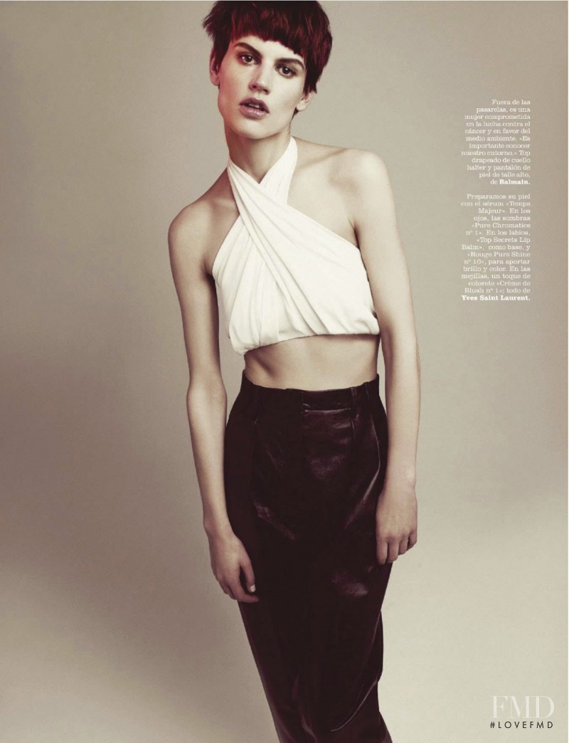 Saskia de Brauw featured in La Modelo Accidental, April 2013