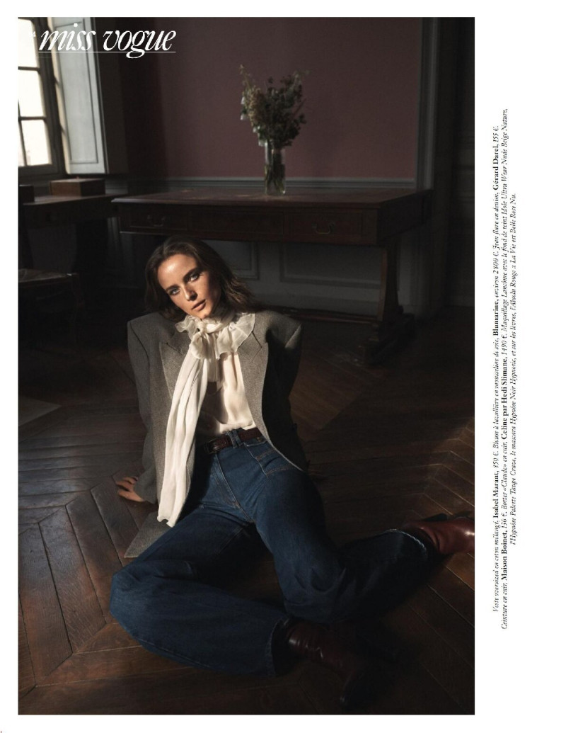 Anna de Rijk featured in La Vie De Château, August 2019