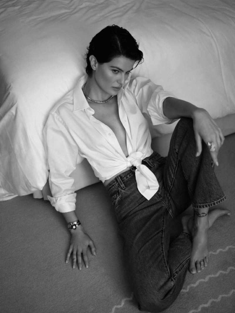 Isabeli Fontana featured in Dolce Far Niente, July 2022