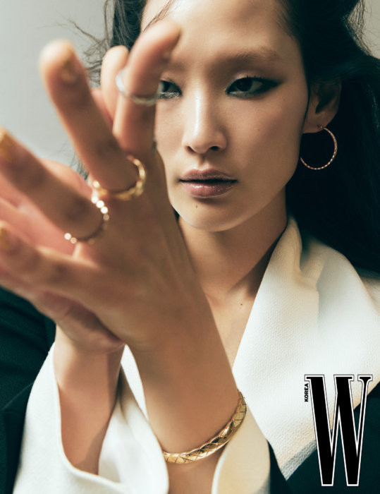 Yoonmi Sun featured in The Modern Beauty Of Chanel Coco Crush, July 2022