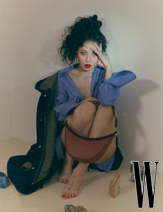 Hyuna\'s Days Are All Full, July 2022