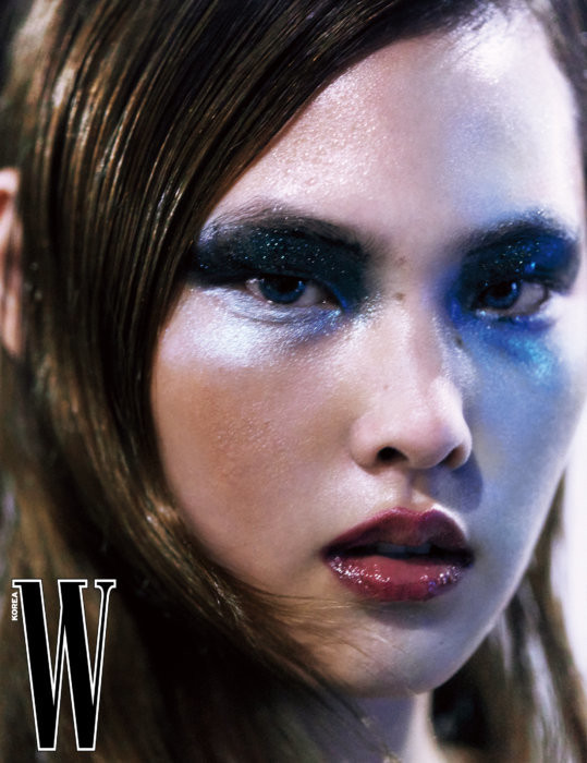 The Fashion That Divides Land And Sea, July 2022