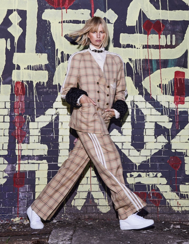 Karolina Kurkova featured in Karolina Kurkova Exquisite Gucci, November 2022