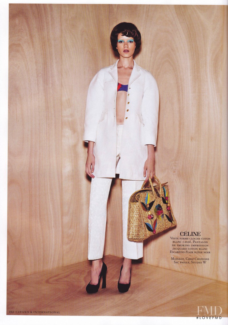 La mode es morte. Vive la mode!, March 2012