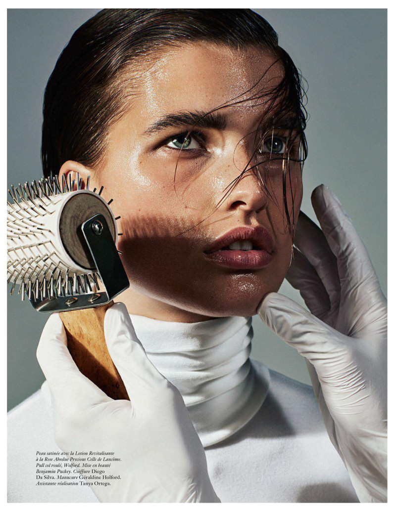 Julia van Os featured in Anti-âge Prédictif, October 2017