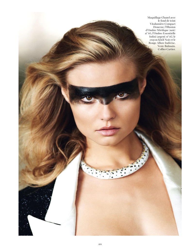 Magdalena Frackowiak featured in Beauté Surclassée, November 2013