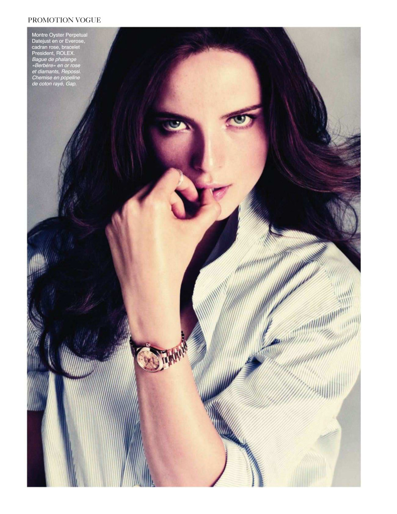 Anna de Rijk featured in A Fleur De Peau, September 2011