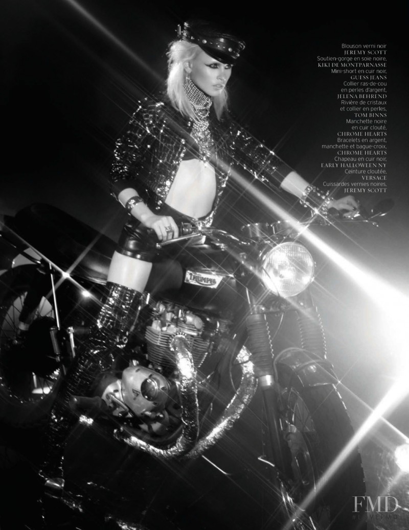 Anja Konstantinova featured in Besoin De Personne, March 2013