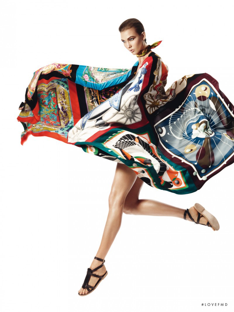 Karlie Kloss featured in Aves De Paso, April 2013